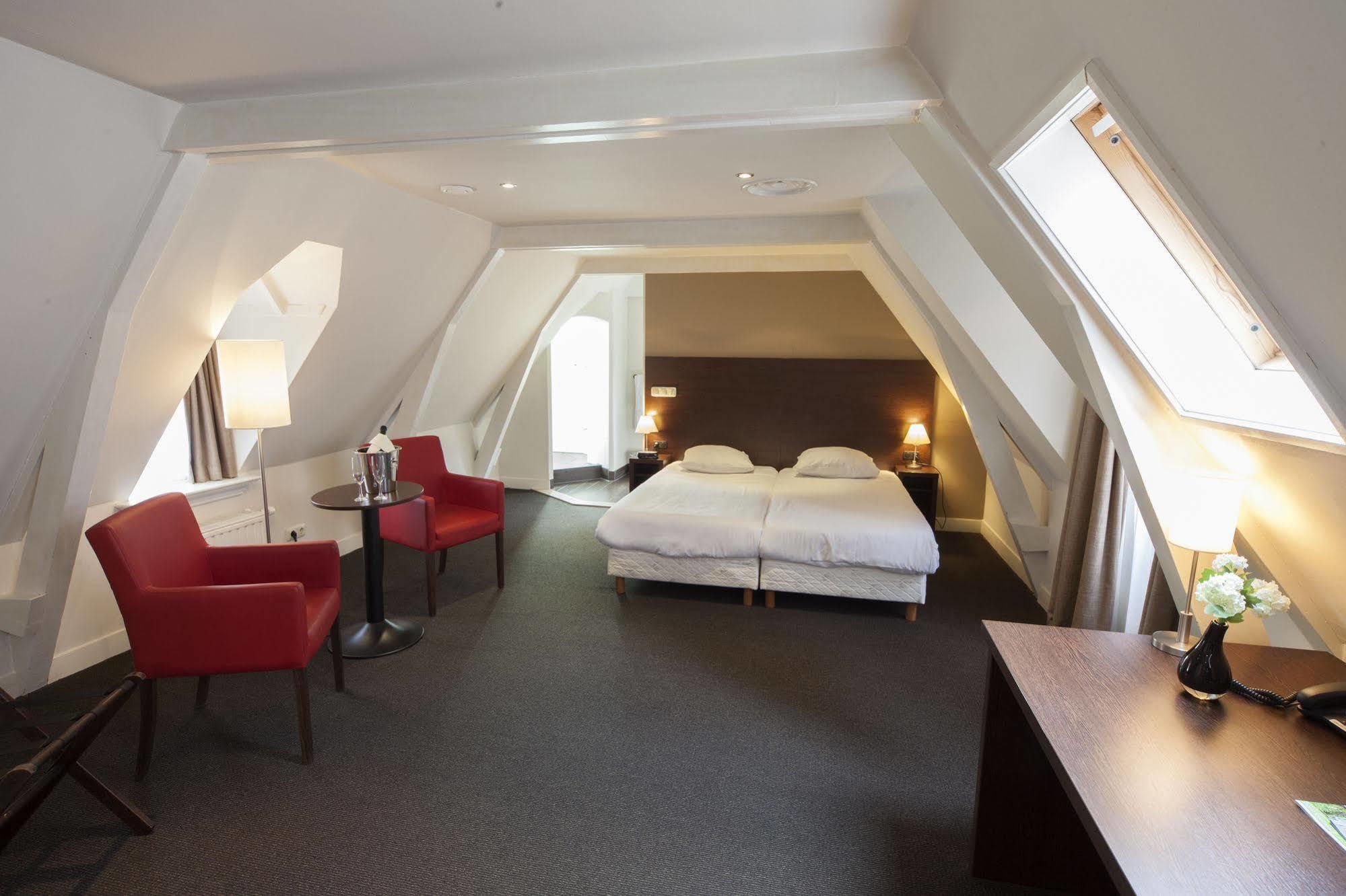 Fletcher Hotel Gilde เดเวนเตอร์ ภายนอก รูปภาพ